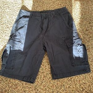 Men’s cargo shorts. Never worn.